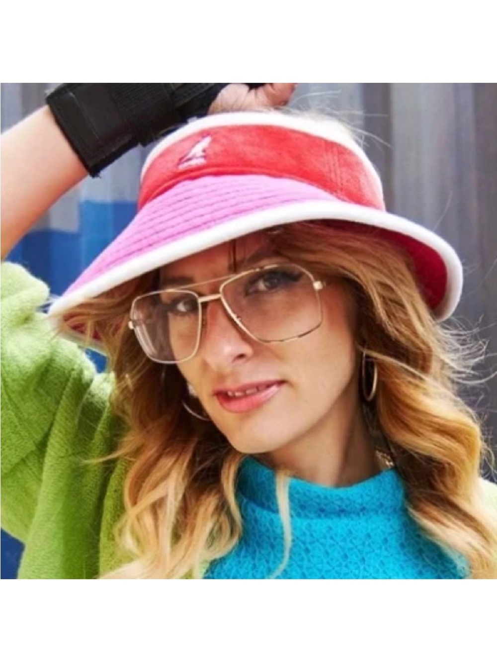Kangol Beach Side Visor in Electric Pink/Cherry Glow